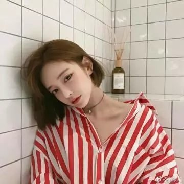 沉默不语的顾小姐
